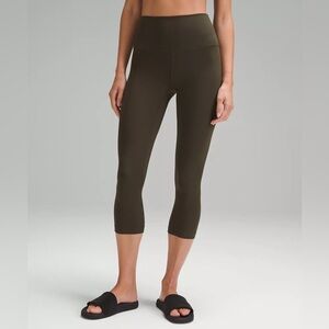 Lululemon 🍋 Align High-Rise Crop NEW in Dark Olive